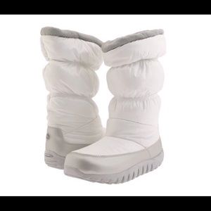 Mountrek Insulated Waterproof Boots